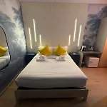 Domus Avi - Re Di Maison d'hôtes Rome