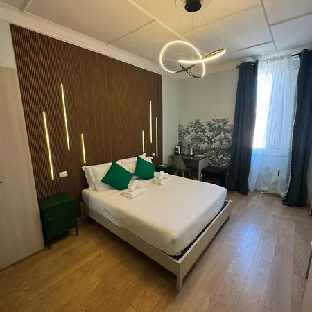 Gasthuis Domus Avi - Re Di 4*