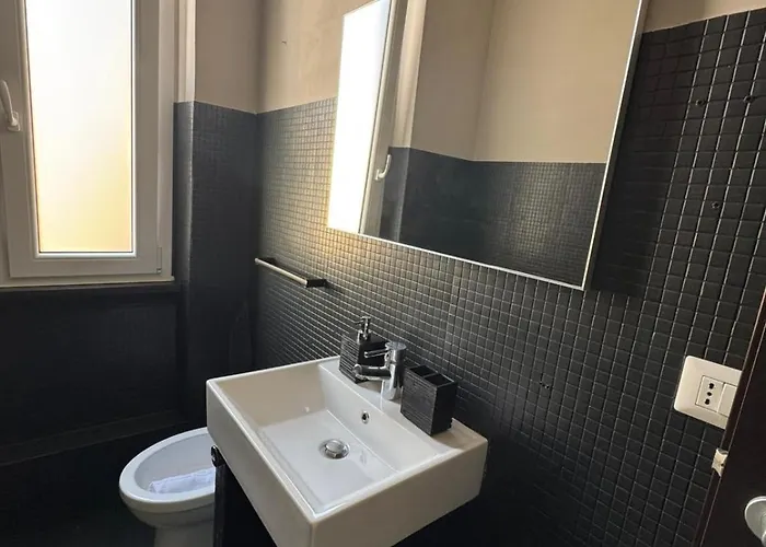 Gasthuis Domus Avi - Re Di 4*